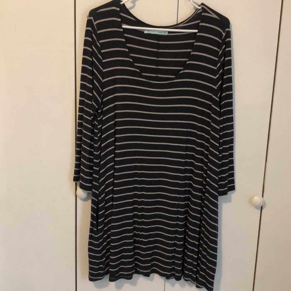 Maurice’s Tunic, size LG